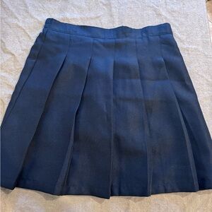 izod School Uniform Navy Pleated Skirt NWOT Size 16